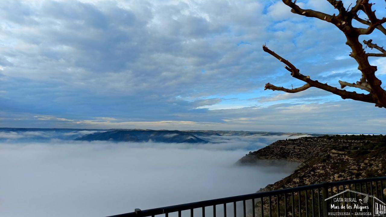Casa Rural Mas De Les Aligues เมกิเนนซา ภายนอก รูปภาพ