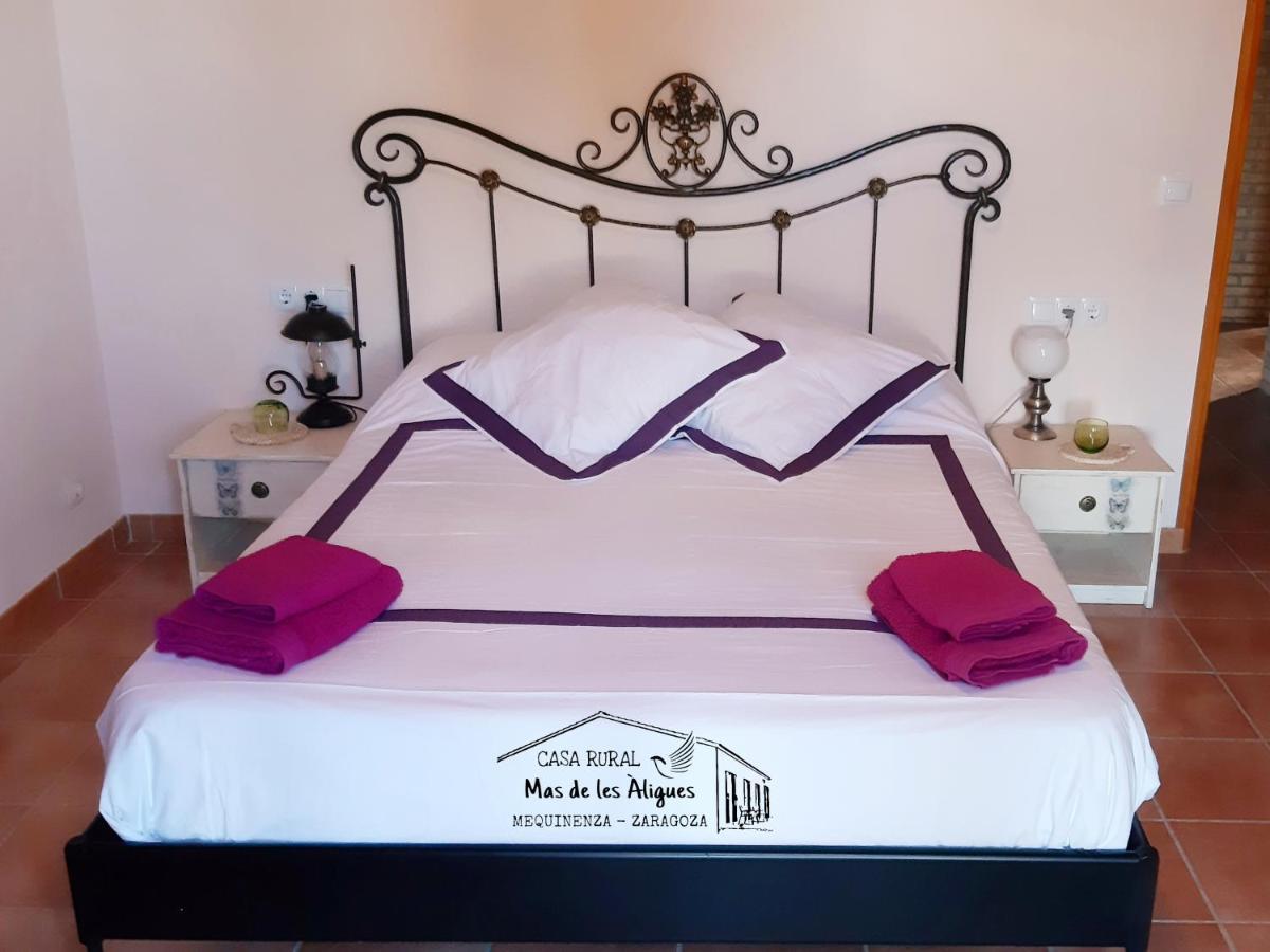 Casa Rural Mas De Les Aligues เมกิเนนซา ภายนอก รูปภาพ